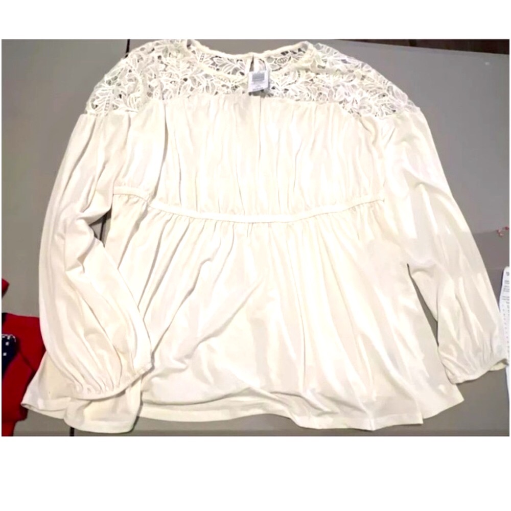 Torrid Cream Crepe Lace Neck Babydoll Long Sleeve Blouse 1X
